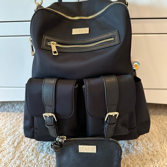Like new Lymia Diaper bag w/ wallet & changing pad